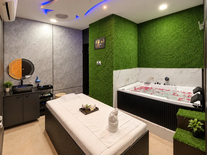 Velvet The Spa in Himayatnagar